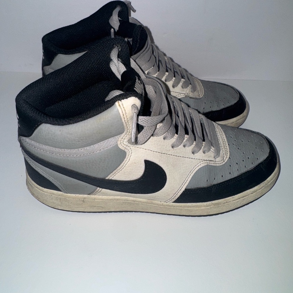Nike Men's Black and Gray - Picture 3 of 7
